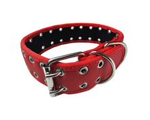Cargar imagen en el visor de la galería, Collar Ancho de Neopreno para Razas Grandes - Color Negro (65 cm)
