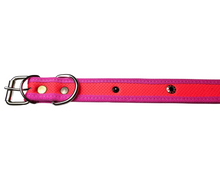 Cargar imagen en el visor de la galería, Collar Ajustable para Perros de Loneta No. 5 - 51 cm x 3.5 cm
