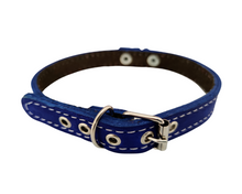Cargar imagen en el visor de la galería, Collar de piel #2 perros medianos, pequeños y cachorros
