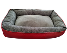 Cargar imagen en el visor de la galería, Cama acolchada elegante
